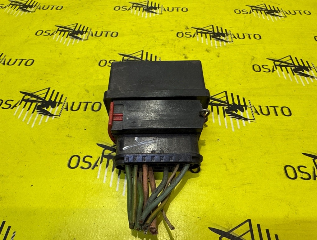 Реле топливного насоса Peugeot 308 2009 1.6 EP6 454935 контрактная