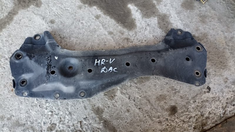 Балка под двс Honda Hr-V GH4 D16A 2000 передняя (б/у)