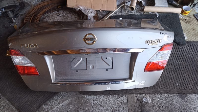 Крышка багажника Infiniti M37 KNY51 VQ37-VHR (б/у)