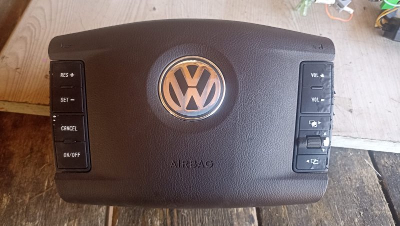 Airbag на руль Volkswagen Touareg 7LA AZZ 2005 (б/у)