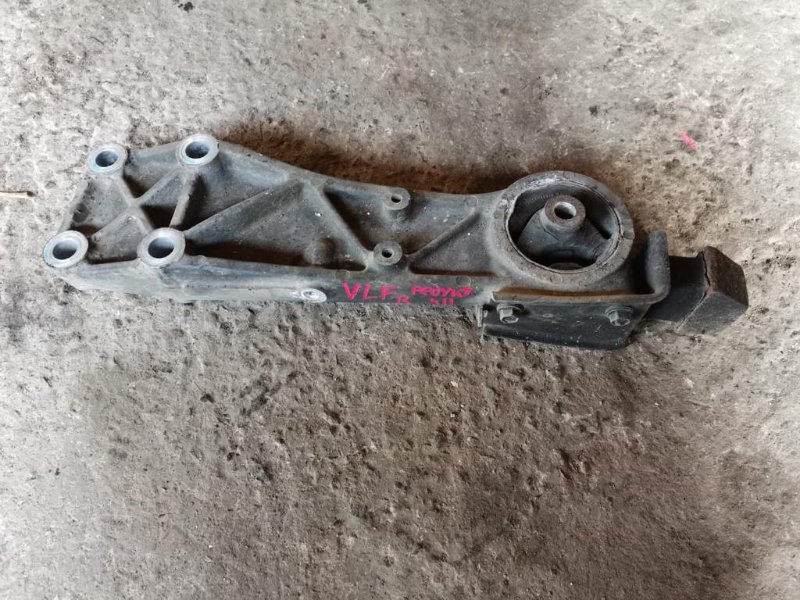 Подушка редуктора Toyota Vellfire GGH25 2GR-FE 2009 задняя (б/у)