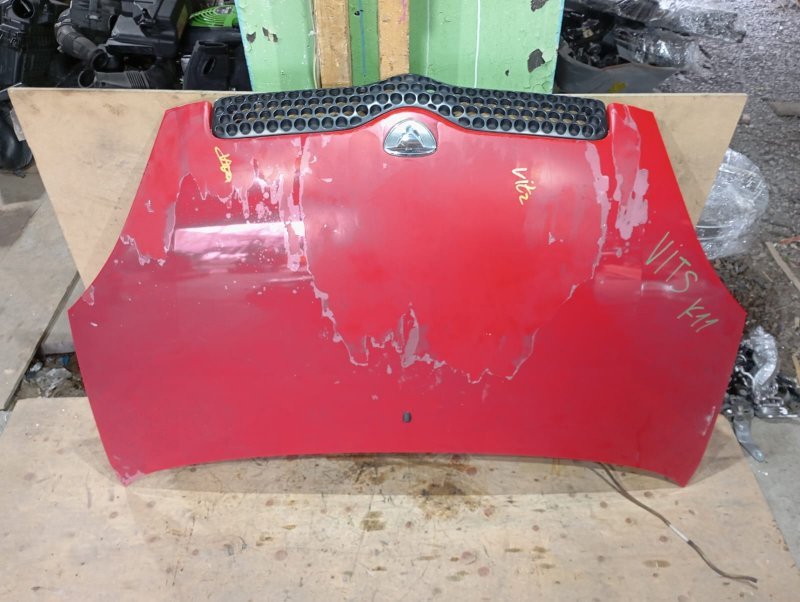 Капот Toyota Vitz SCP10 1SZFE 2000 (б/у)