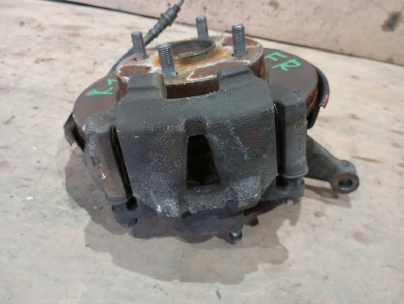 Суппорт Toyota Vitz SCP10 1SZFE 2000 передний правый (б/у)