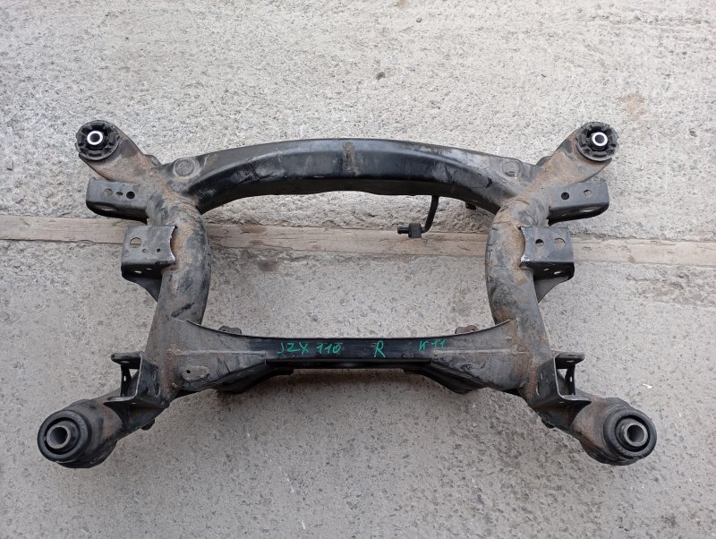 Балка подвески Toyota Mark Ii JZX110 1JZ-FSE 2002 задняя (б/у)