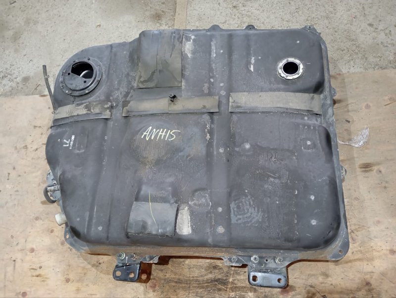 Топливный бак Toyota Alphard ANH15 2AZ-FE 2005 (б/у)