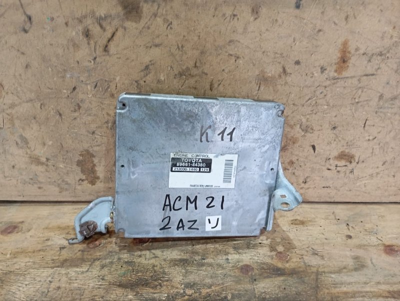 Блок управления efi Toyota Ipsum ACM21 2AZFE 2005 (б/у)