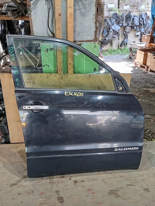Дверь Suzuki Escudo TD54W J20A 2006 передняя правая (б/у)