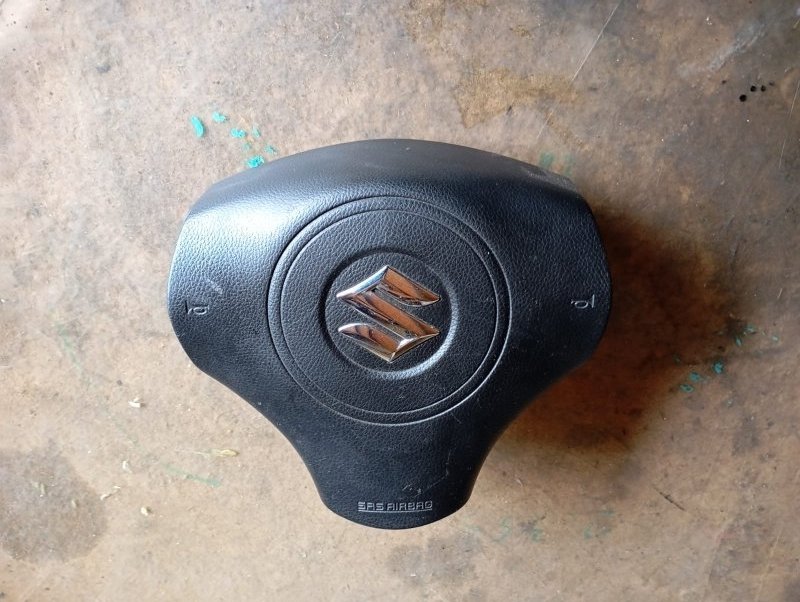 Airbag на руль Suzuki Escudo TDA4W J24B 2010 (б/у)