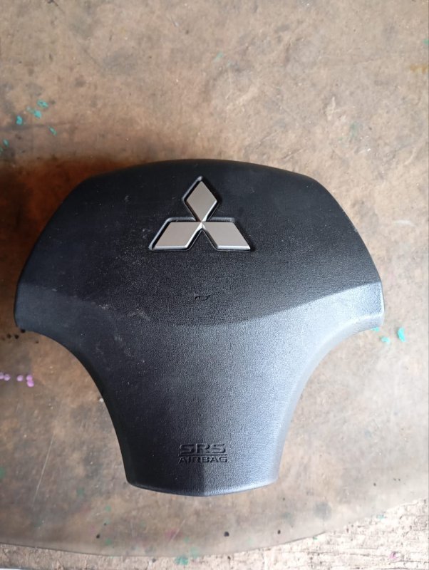 Airbag на руль MITSUBISHI OUTLANDER CW5W 4B12 2008 (б/у)
