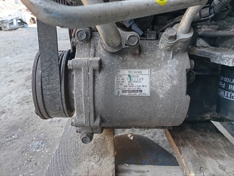 Компрессор кондиционера Mitsubishi Outlander CW5W 4B12 2008 (б/у)