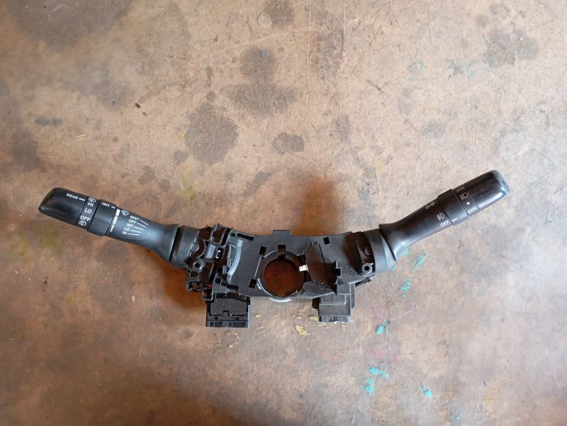 Блок подрулевых переключателей TOYOTA MARK X ZIO GGA10 2GR-FE 2008 (б/у)