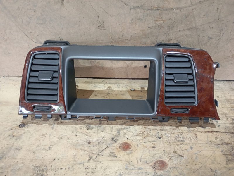 Консоль магнитофона NISSAN MURANO PNZ51 VQ35DE 2012 (б/у)