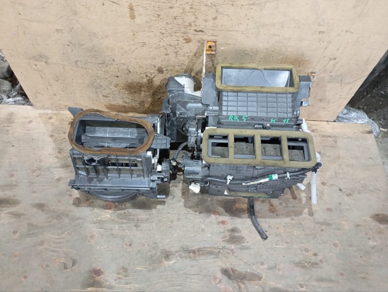 Печка HONDA ELYSION RR5 J35A 2009 (б/у)