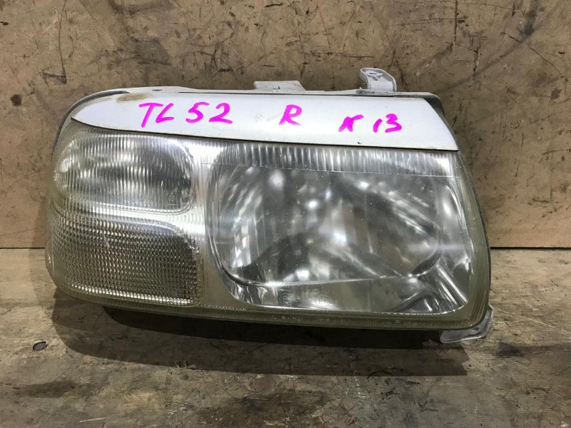 Фара SUZUKI ESCUDO TL52W J20A 2001 передняя правая (б/у)