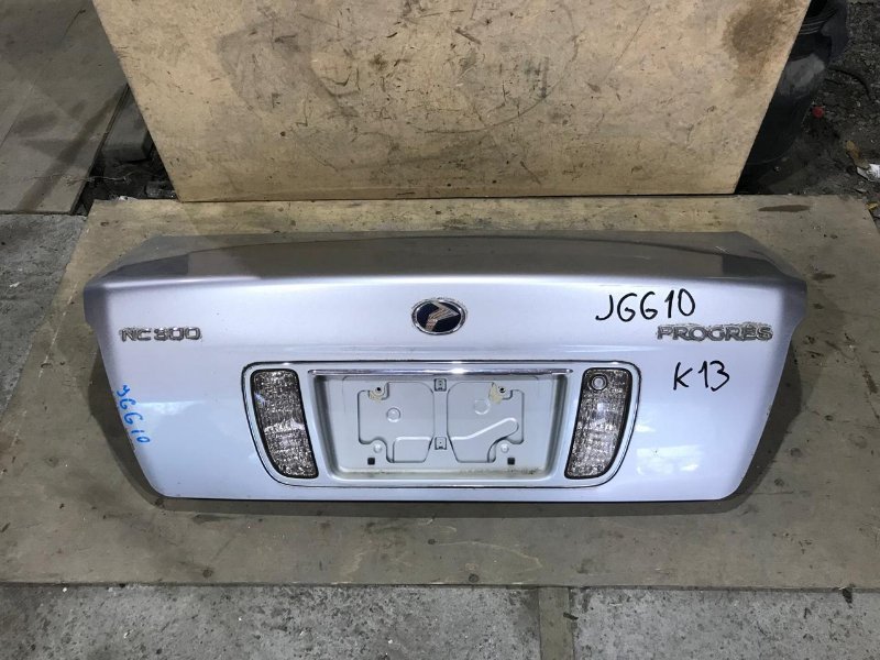 Крышка багажника TOYOTA PROGRES JCG11 2JZ-GE 2000 (б/у)
