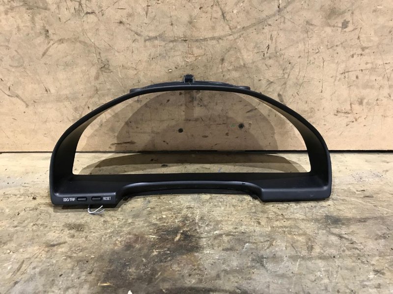 Консоль спидометра TOYOTA PROGRES JCG11 2JZ-GE 2000 (б/у)