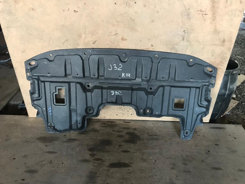Защита двигателя NISSAN TEANA PJ32 VQ35DE 2010 (б/у)