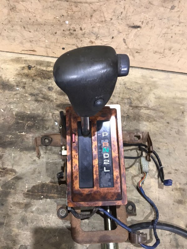 Селектор акпп TOYOTA TOWN ACE YR30 3Y 1994 (б/у)