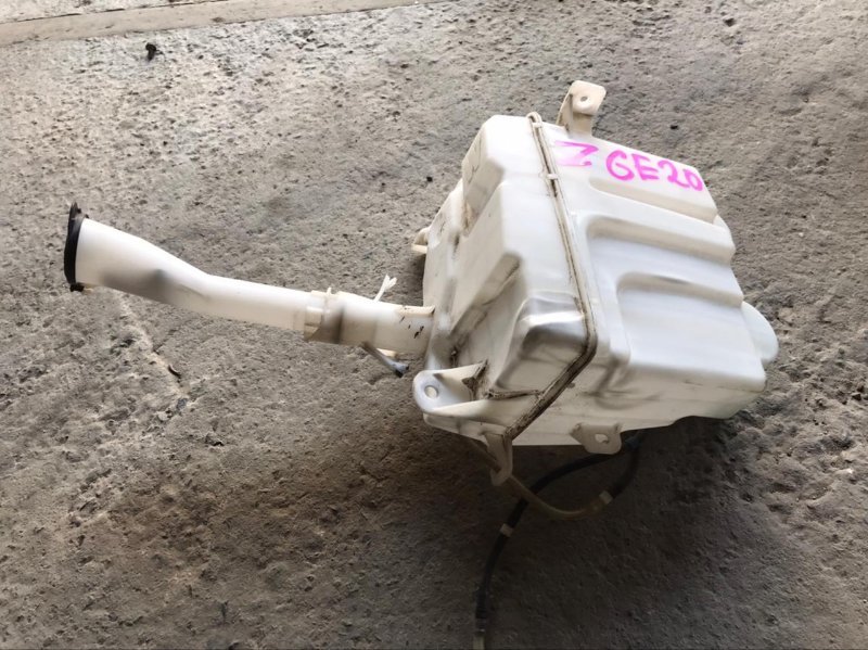 Бачок стеклоомывателя TOYOTA WISH ZGE20 2ZRFAE 2014 (б/у)