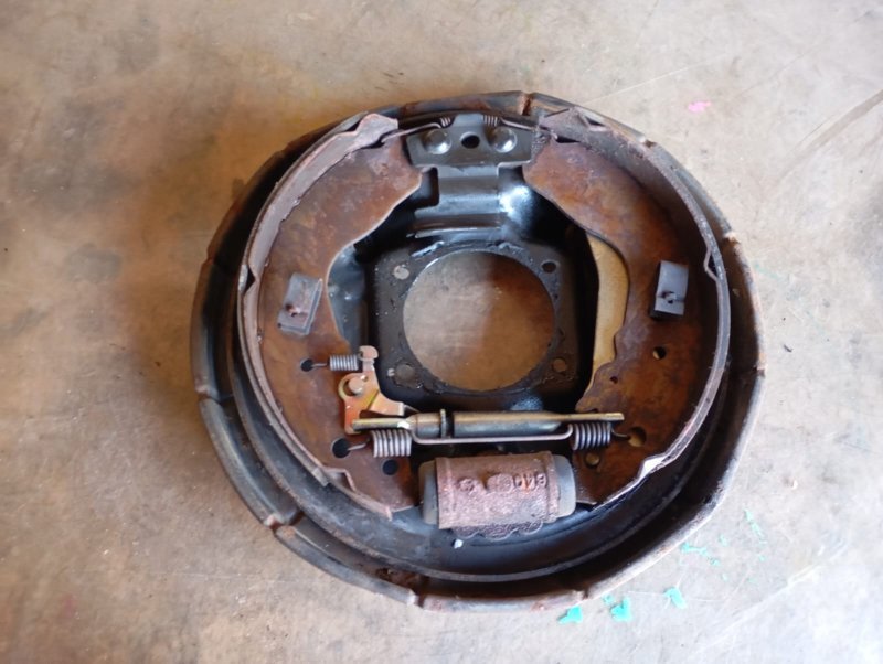 Механизм стояночного тормоза SUZUKI ESCUDO TD11W H20A 1996 задний левый (б/у)