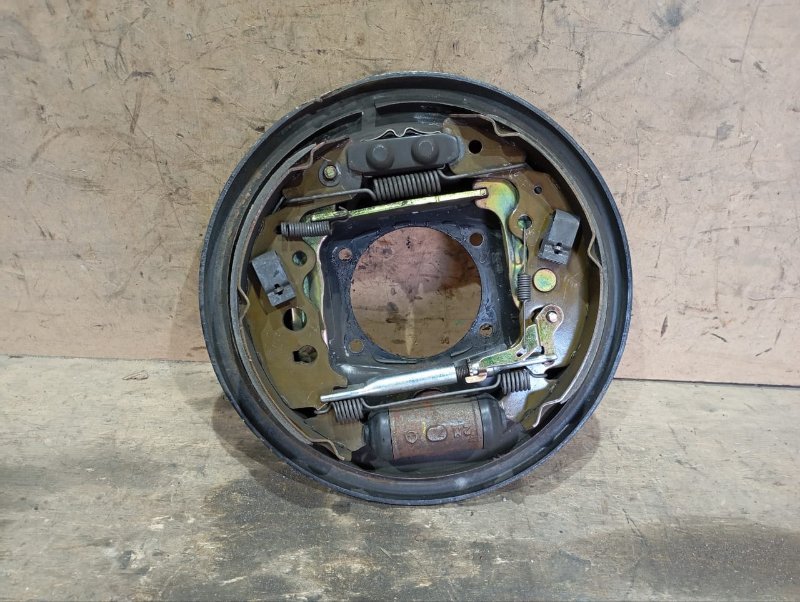 Механизм стояночного тормоза SUZUKI ESCUDO TL52W J20A 2000 задний левый (б/у)