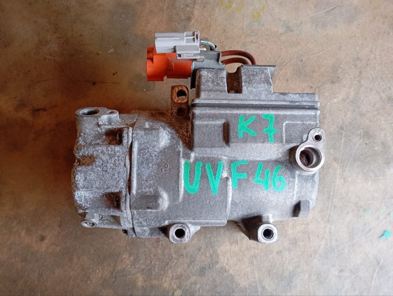 Компрессор кондиционера LEXUS LS600HL UVF46 2UR-FSE 2008 (б/у)