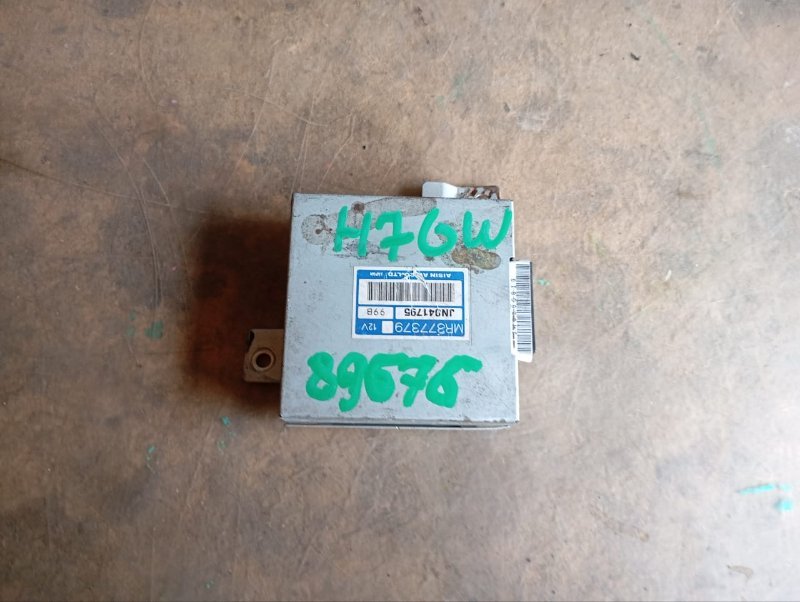 Блок переключения кпп MITSUBISHI PAJERO IO H76W 4G93 2000 (б/у)