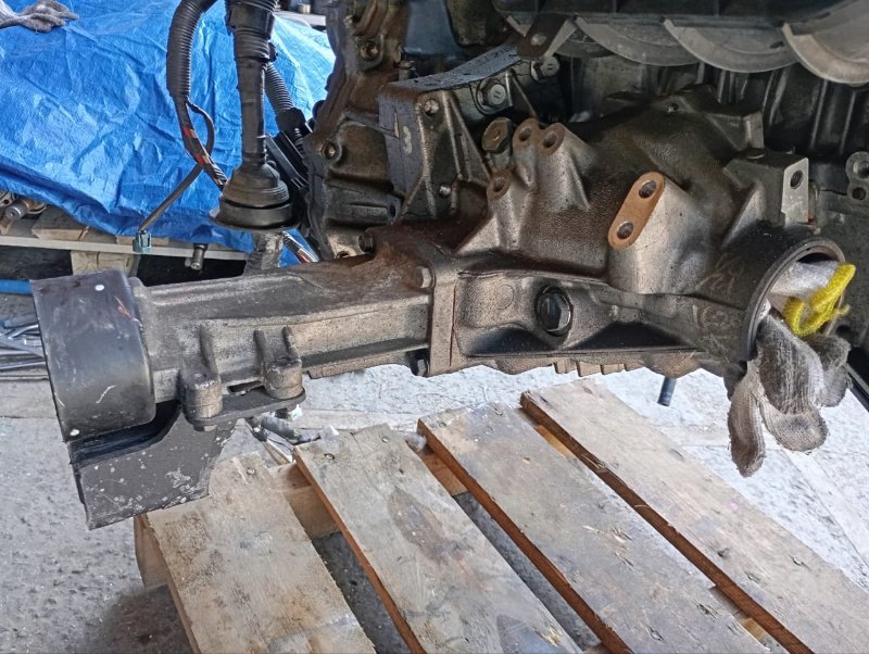 Раздаточная коробка TOYOTA ESTIMA ACR40 2AZ-FE 2002 (б/у)