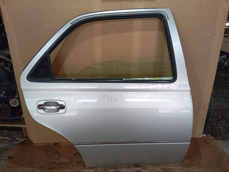 Замок двери TOYOTA VISTA ZZV50 1ZZ-FE 2003 задний правый (б/у)