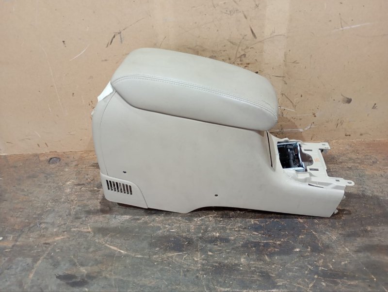 Консоль между сидений TOYOTA WINDOM MCV30 1MZ-FE 2003 (б/у)