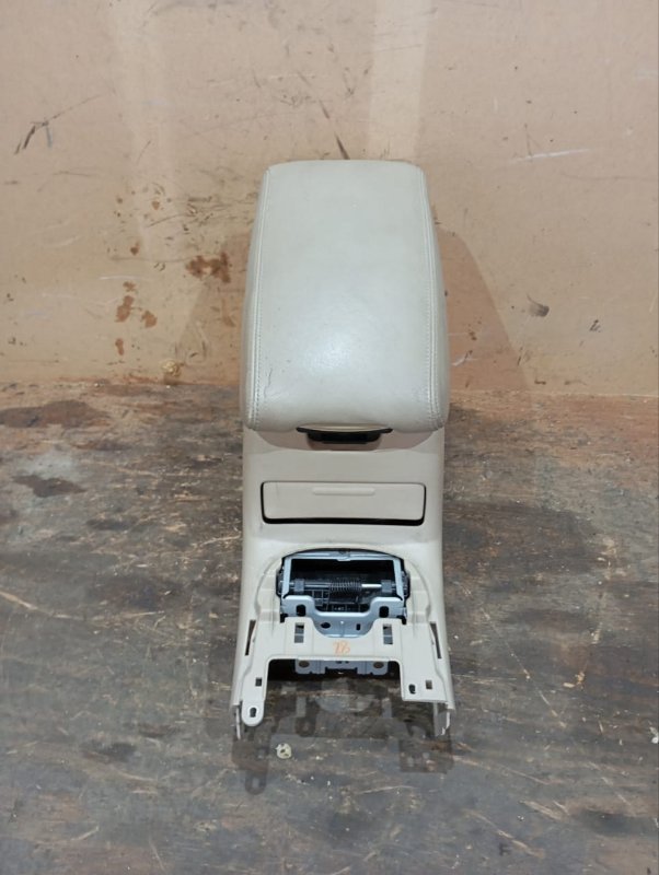 Подлокотник TOYOTA WINDOM MCV30 1MZ-FE 2003 (б/у)