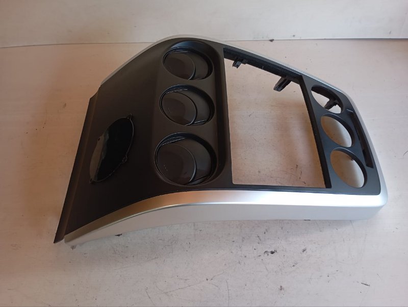 Консоль магнитофона MAZDA CX-7 ER3P L3-VDT 2008 (б/у)
