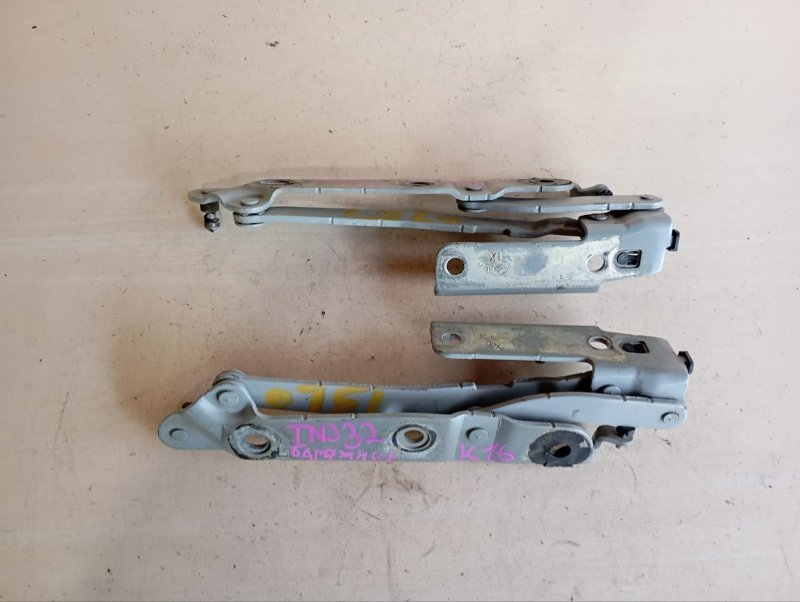 Петля крышки багажника NISSAN TEANA TNJ32 QR25DE 2012 (б/у)