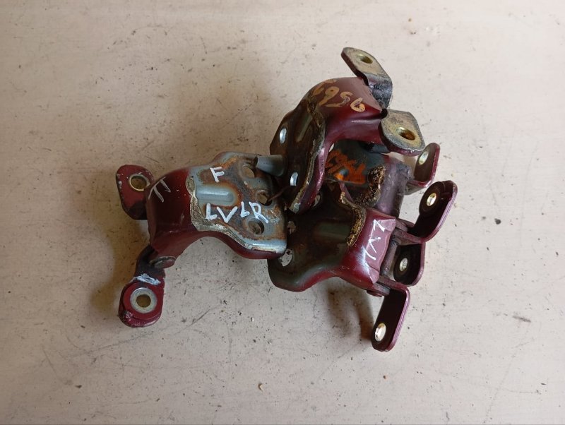 Петля дверная MAZDA MPV LVLR WL-T 1996 передняя (б/у)