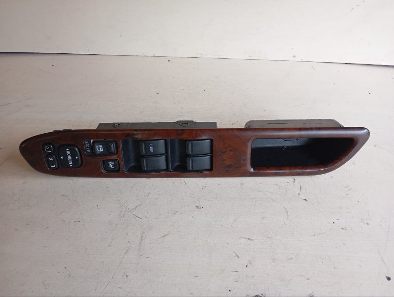 Блок управления стеклоподъемниками SUBARU FORESTER SG5 EJ203 2006 передний правый (б/у)