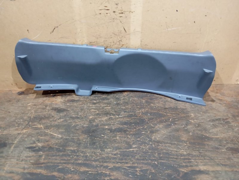 Накладка замка багажника HONDA ODYSSEY RA6 F23A 2001 (б/у)