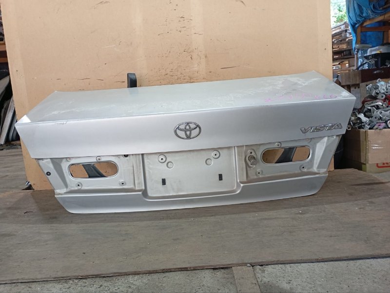 Крышка багажника TOYOTA VISTA ZZV50 1ZZ-FE 2003 (б/у)