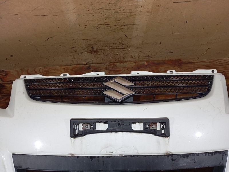 Решетка радиатора SUZUKI SX4 YB41S J20A 2009 (б/у)