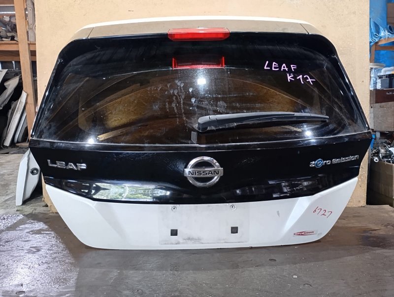 Дверь задняя NISSAN LEAF ZE1 EM57 2018 задняя (б/у)