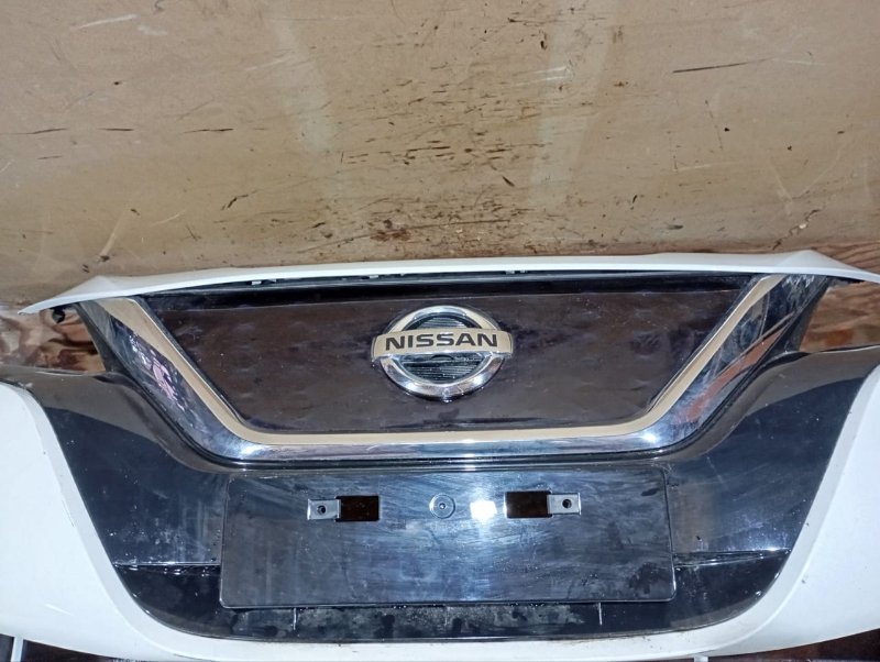Решетка радиатора NISSAN LEAF ZE1 EM57 2018 (б/у)