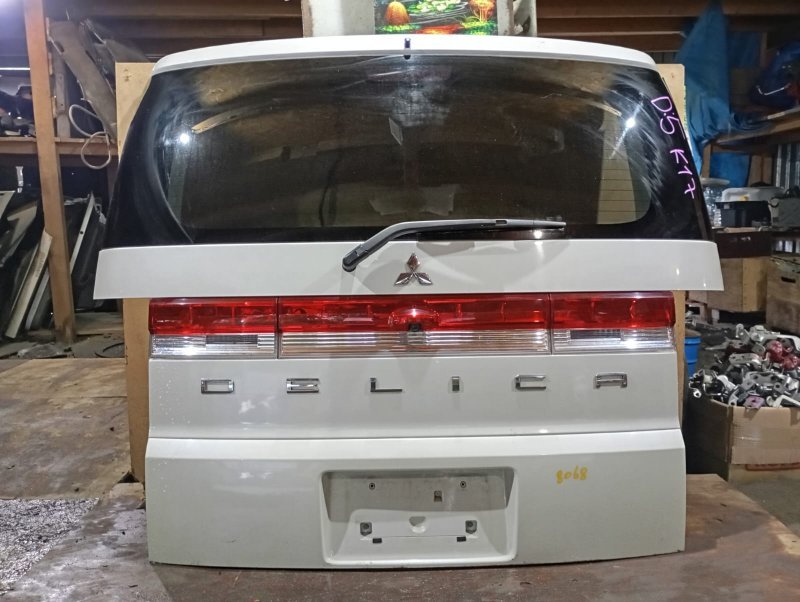 Дверь задняя MITSUBISHI DELICA D5 CV5W 4B12 2008 (б/у)