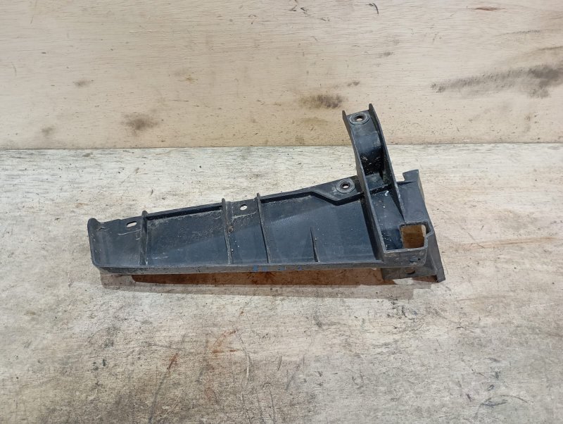 Крепление бампера SUBARU LEGACY BE5 EJ206 2002 заднее левое (б/у)