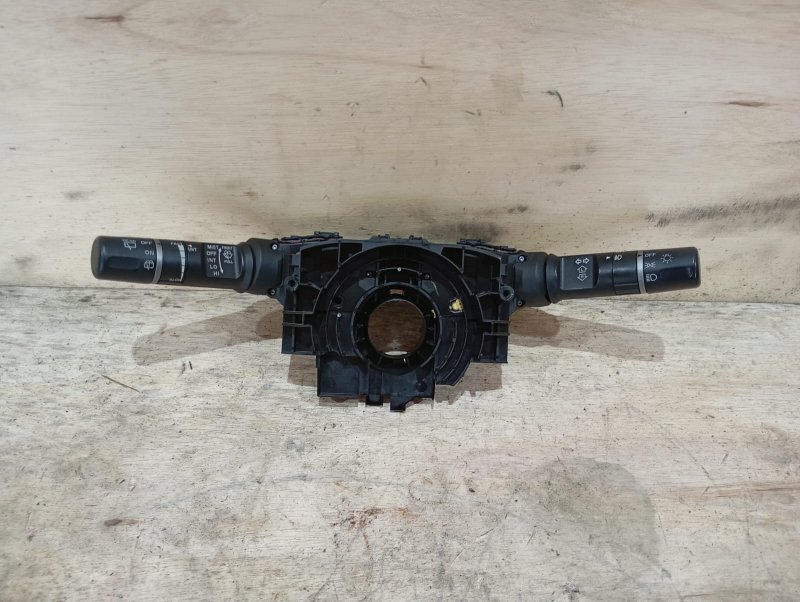 Блок подрулевых переключателей MAZDA ATENZA GH5AW L5-VE 2009 (б/у)