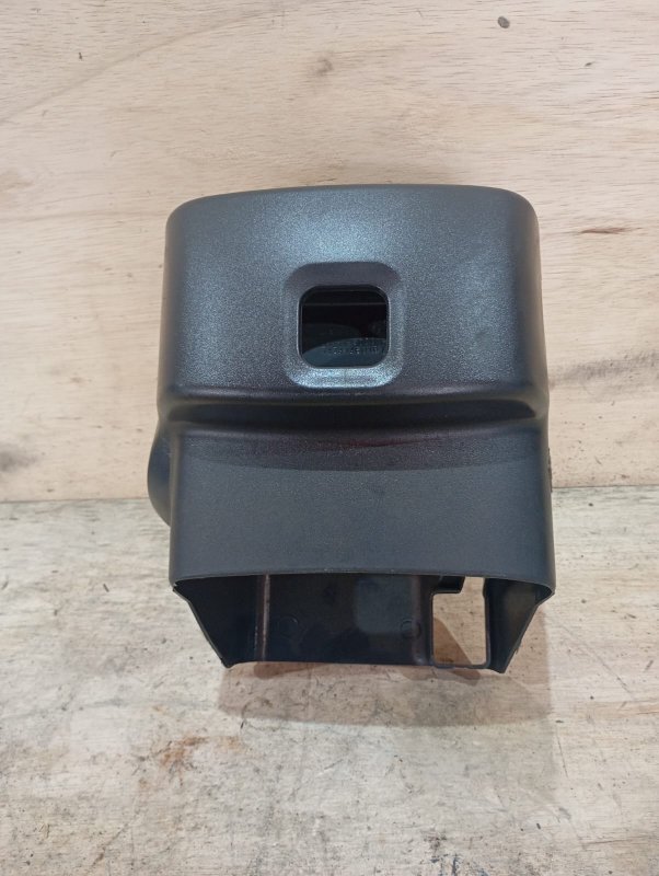Кожух рулевой колонки SUBARU LEGACY BE5 EJ206 2002 (б/у)