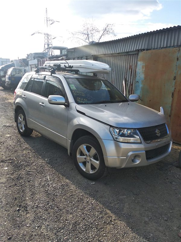 Автомобиль SUZUKI ESCUDO TDA4W J24B 2010 года в разбор