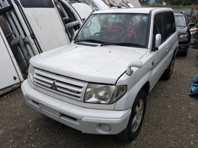 Автомобиль MITSUBISHI PAJERO IO H76W 4G93 2000 года в разбор