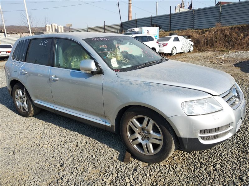 Автомобиль VOLKSWAGEN TOUAREG 7LA AXQ 2005 года в разбор