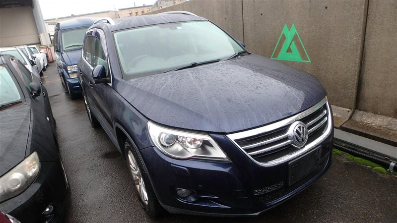 Автомобиль VOLKSWAGEN TIGUAN 5N1, 5N2 CCZ 2011 года в разбор