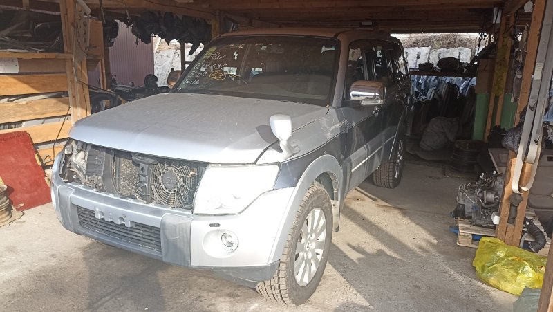 Автомобиль MITSUBISHI PAJERO V97W 6G75 2008 года в разбор