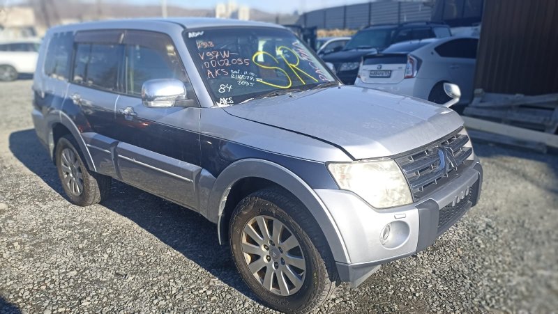 Автомобиль MITSUBISHI PAJERO V97W 6G75 2008 года в разбор